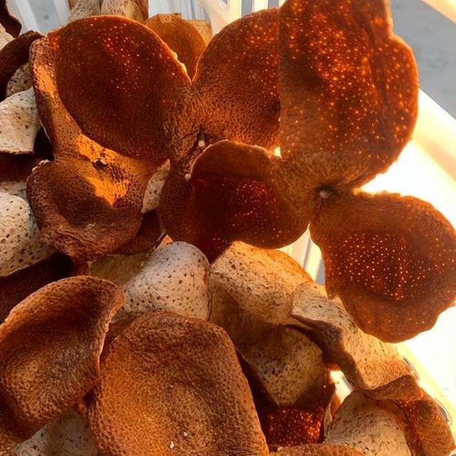 ！央视再曝光新骗局已经大量老百姓上当开元棋牌网站利润20倍成本70卖上千(图2)