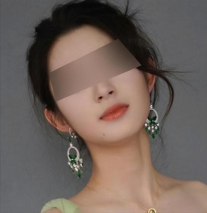 ！央视再曝光新骗局已经大量老百姓上当开元棋牌网站利润20倍成本70卖上千(图9)