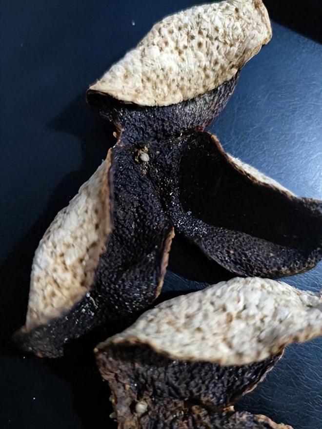 ！央视再曝光新骗局已经大量老百姓上当开元棋牌网站利润20倍成本70卖上千(图17)